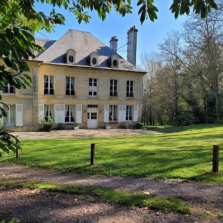 Le Gite Du Bas Manoir Bretteville-sur-Odon Esterno foto